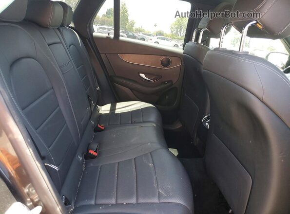 WDC0G8EB0LF707549 2020 MERCEDES-BENZ GLC-CLASS Gray Rear interior view
