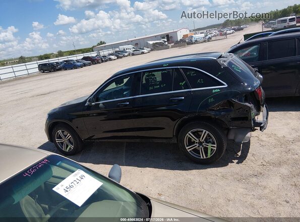 WDC0G8EB3LF718402 2020 MERCEDES-BENZ GLC 300 Black 