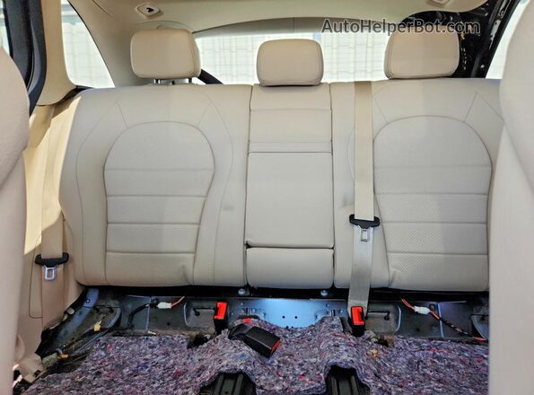 WDC0G8EB4LF689833 2020 MERCEDES-BENZ GLC-CLASS Black Հետևի նստատեղերի տեսք