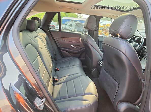 WDC0G8EB5LF724587 2020 MERCEDES-BENZ GLC-CLASS Charcoal უკანა სალონის ხედი