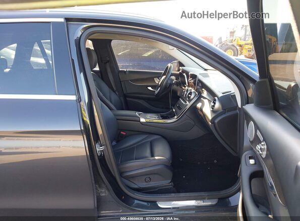 WDC0G8EB6LF705952 2020 MERCEDES-BENZ GLC 300 Gray Widok wnętrza z przodu