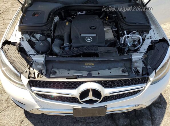 WDC0J4KB6HF155724 2017 MERCEDES-BENZ GLC-CLASS White Widok komory silnika