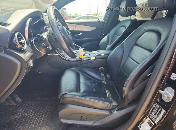 WDC0J4KB6KF558643 2019 MERCEDES-BENZ GLC-CLASS Black Front interior view