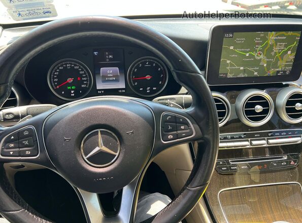 WDC0J4KB8HF132039 2017 MERCEDES-BENZ GLC-CLASS White Vista interior delantera
