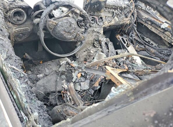 WDC0J6EB2JF381787 2018 MERCEDES-BENZ GLC-CLASS Burn Widok deski rozdzielczej