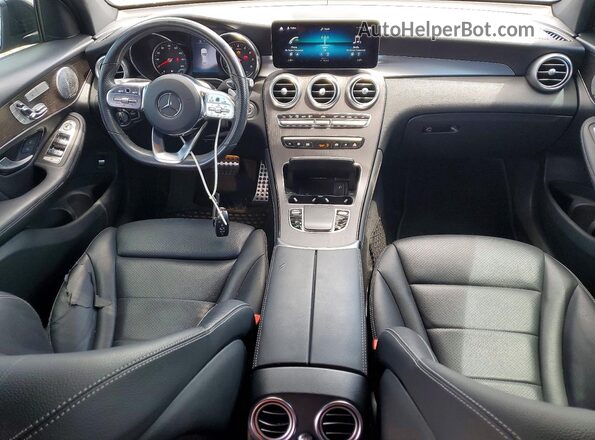 WDC0J8EB8LF747394 2020 MERCEDES-BENZ GLC-CLASS Beige Dashboard view