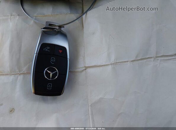 WDC0J8EB9LF723105 2020 MERCEDES-BENZ GLC 300 COUPE Белый Вид панели приборов