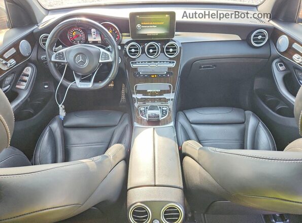 WDC0J8KB5JF438256 2018 MERCEDES-BENZ GLC-CLASS Black Widok deski rozdzielczej