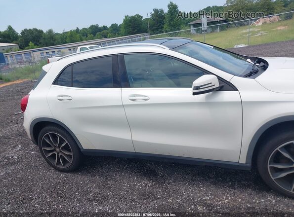 WDCTG4EB0GJ256728 2016 MERCEDES-BENZ GLA 250 White Вид задньої частини салону