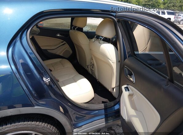 WDCTG4EB0KJ627475 2019 MERCEDES-BENZ GLA 250 Blue Vista de la etiqueta del VIN