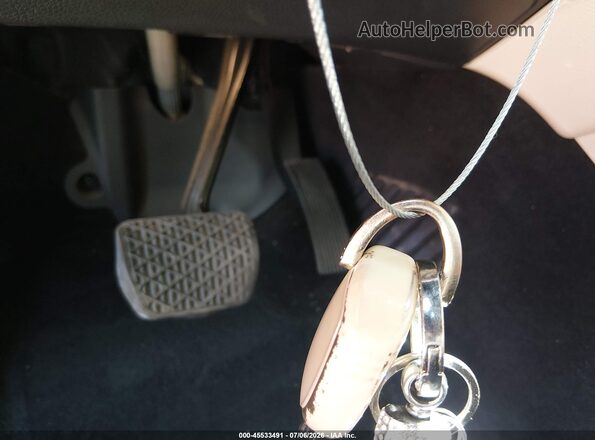 WDCTG4EB0KJ627475 2019 MERCEDES-BENZ GLA 250 Blue Vista del salpicadero
