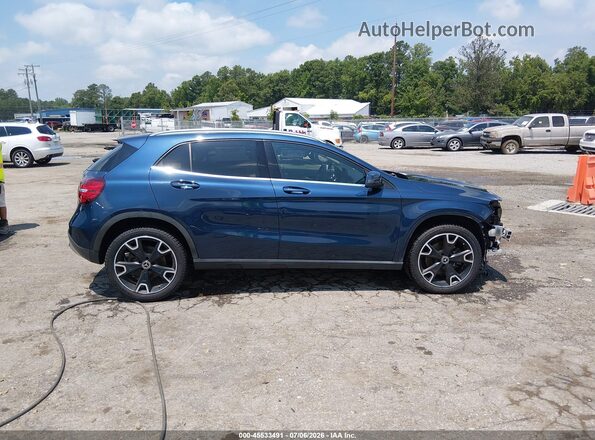 WDCTG4EB0KJ627475 2019 MERCEDES-BENZ GLA 250 Blue Vista interior de 360 grados