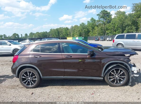 WDCTG4EB1HJ299895 2017 MERCEDES-BENZ GLA 250 Коричневый Панорамный вид салона 360°