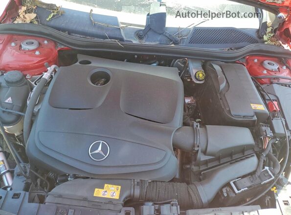 WDCTG4EB2GJ212763 2016 MERCEDES-BENZ GLA Red Vista interior trasera