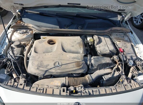 WDCTG4EB2JJ428278 2018 MERCEDES-BENZ GLA 250 White Vista trasera