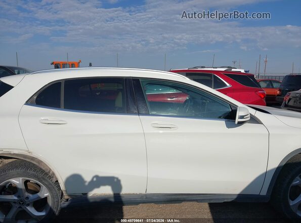 WDCTG4EB2JJ428278 2018 MERCEDES-BENZ GLA 250 White Vista interior de 360 grados