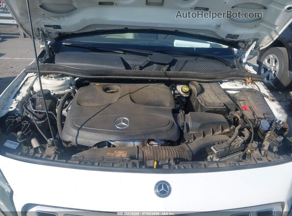 WDCTG4EB2KU018256 2019 MERCEDES-BENZ GLA 250 White Հետևի տեսք
