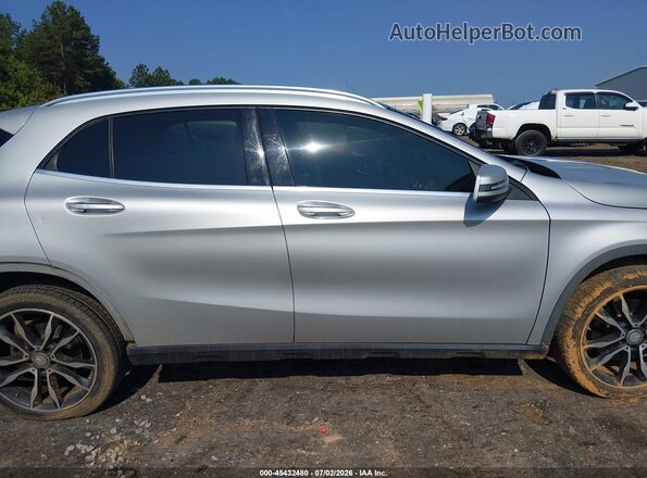 WDCTG4EB3GJ269280 2016 MERCEDES-BENZ GLA 250 Gray Widok wnętrza 360 stopni