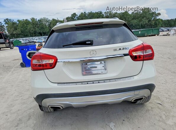 WDCTG4EB3HJ326739 2017 MERCEDES-BENZ GLA White Հետևի տեսք