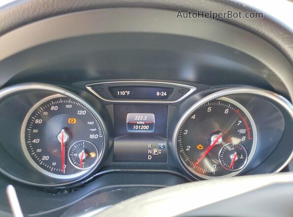 WDCTG4EB3JJ466151 2018 MERCEDES-BENZ GLA Black Vista del cuadro de instrumentos