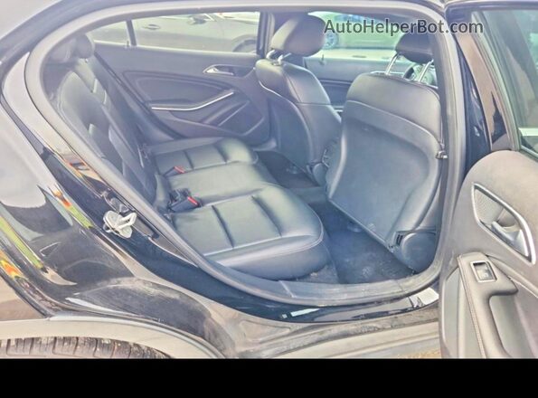 WDCTG4EB4HJ316866 2017 MERCEDES-BENZ GLA Charcoal Rear interior view