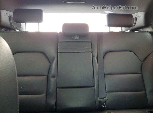 WDCTG4EB5JJ476423 2018 MERCEDES-BENZ GLA White Հետևի նստատեղերի տեսք