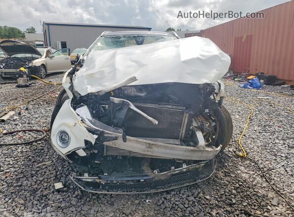 WDCTG4EB5KU007946 2019 MERCEDES-BENZ GLA White Widok z przodu