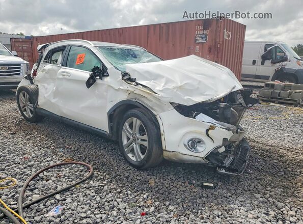 WDCTG4EB5KU007946 2019 MERCEDES-BENZ GLA White Przód prawy