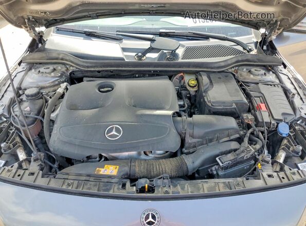 WDCTG4EB6JJ453927 2018 MERCEDES-BENZ GLA Gray Вид підкапотного простору