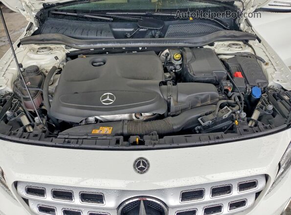 WDCTG4EB6JJ513219 2018 MERCEDES-BENZ GLA White Սալոնի հետևի տեսք
