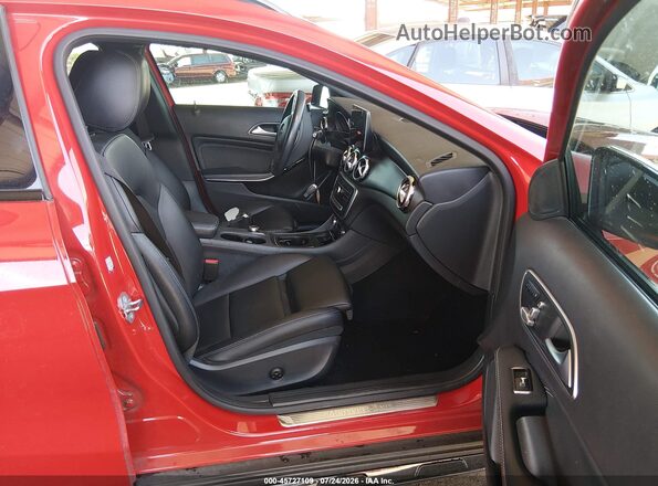WDCTG4EB6LJ663723 2020 MERCEDES-BENZ GLA 250 Red Vista interior delantera