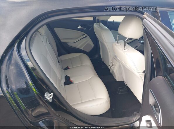 WDCTG4EB7JJ465102 2018 MERCEDES-BENZ GLA 250 Black Vista de la etiqueta del VIN