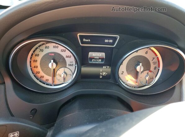 WDCTG4EB8HJ356139 2017 MERCEDES-BENZ GLA White Սարքավորումների վահանակի տեսք