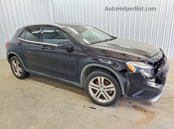 WDCTG4EBXHJ328410 2017 MERCEDES-BENZ GLA Black Przód prawy