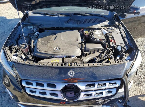 WDCTG4EBXKU010907 2019 MERCEDES-BENZ GLA Black Engine compartment view
