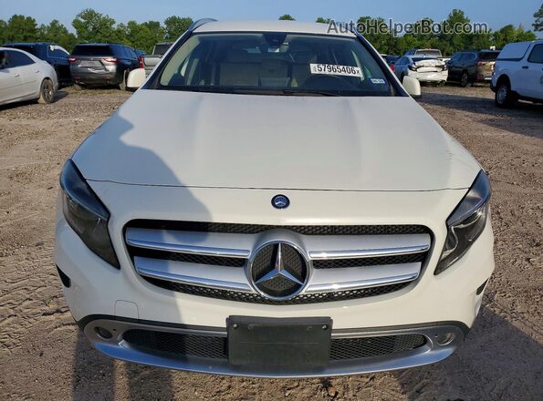 WDCTG4GB0GJ242812 2016 MERCEDES-BENZ GLA White Front view