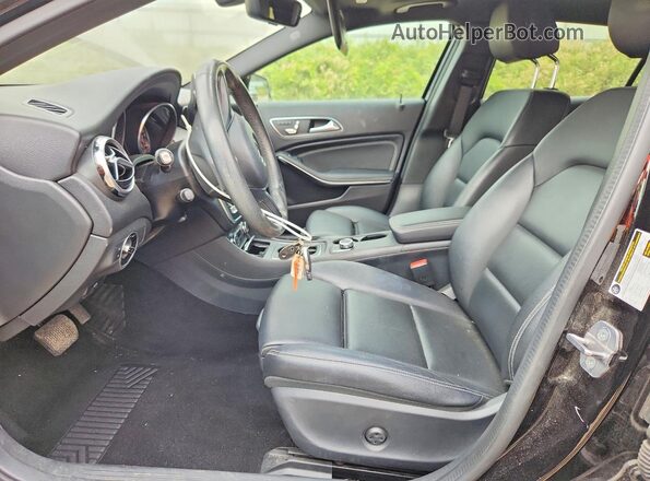 WDCTG4GB2LU023715 2020 MERCEDES-BENZ GLA Gray Սալոնի դիմացի տեսք