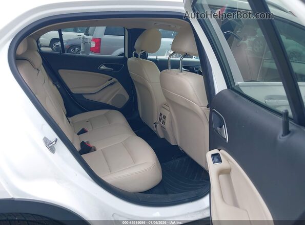 WDCTG4GB2LU024489 2020 MERCEDES-BENZ GLA 250 White Vista de la etiqueta del VIN