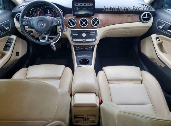 WDCTG4GB7LJ679068 2020 MERCEDES-BENZ GLA Blue Vista del salpicadero