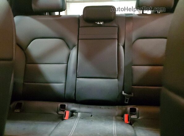 WDCTG4GB8GJ239222 2016 MERCEDES-BENZ GLA Red Հետևի նստատեղերի տեսք