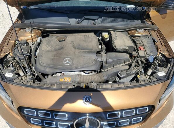 WDCTG4GB8JJ476235 2018 MERCEDES-BENZ GLA Gold Սալոնի հետևի տեսք