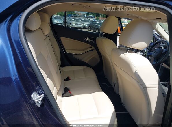 WDCTG4GBXJJ441647 2018 MERCEDES-BENZ GLA 250 Blue VIN կոդի պիտակի տեսք