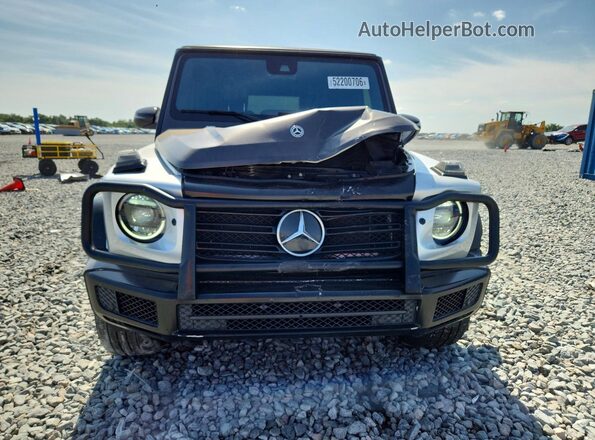 WDCYC6BJ1LX333946 2020 MERCEDES-BENZ G-CLASS Two Tone Widok z przodu
