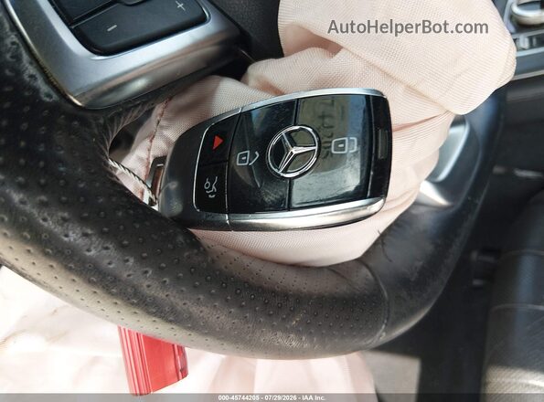 WDD1J6FB1JF018668 2018 MERCEDES-BENZ E-CLASS Black Vista del salpicadero