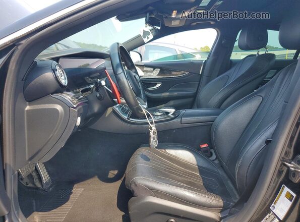 WDD2J5JB1KA014401 2019 MERCEDES-BENZ CLS-CLASS Black წინა სალონის ხედი