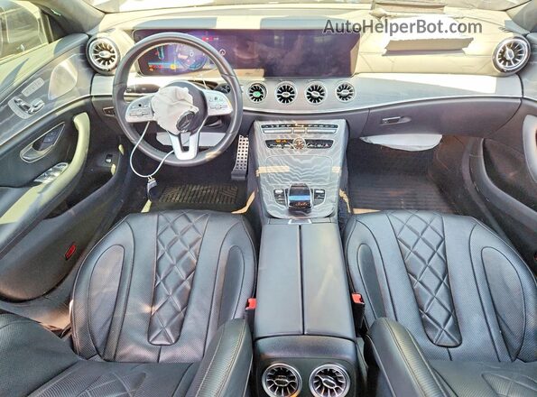 WDD2J5KBXKA030191 2019 MERCEDES-BENZ CLS-CLASS Gray Вид панелі приладів