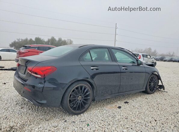 WDD3G4EB1KW011573 2019 MERCEDES-BENZ A Черный Задняя правая четверть