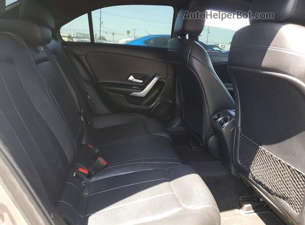 WDD3G4EB1KW016000 2019 MERCEDES-BENZ A Silver Вид задніх сидінь