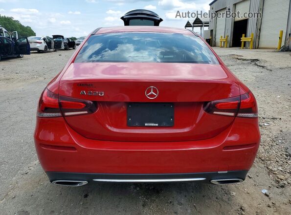 WDD3G4EB3KW034269 2019 MERCEDES-BENZ A Red უკანა ხედი