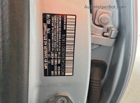 WDD3G4EB4KW011874 2019 MERCEDES-BENZ A Silver Vista del compartimento del motor